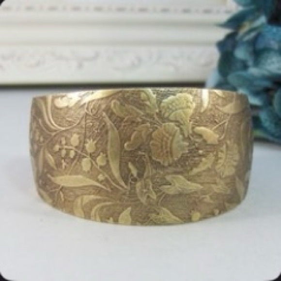 None Jewelry - Wild Flower cuff bracelet